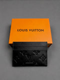 Lv cardholder